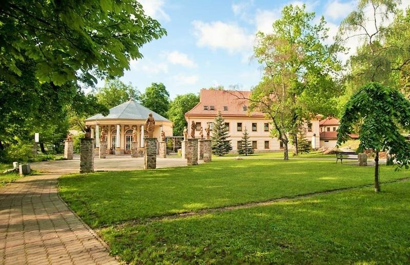 Kurort Sklene Teplice